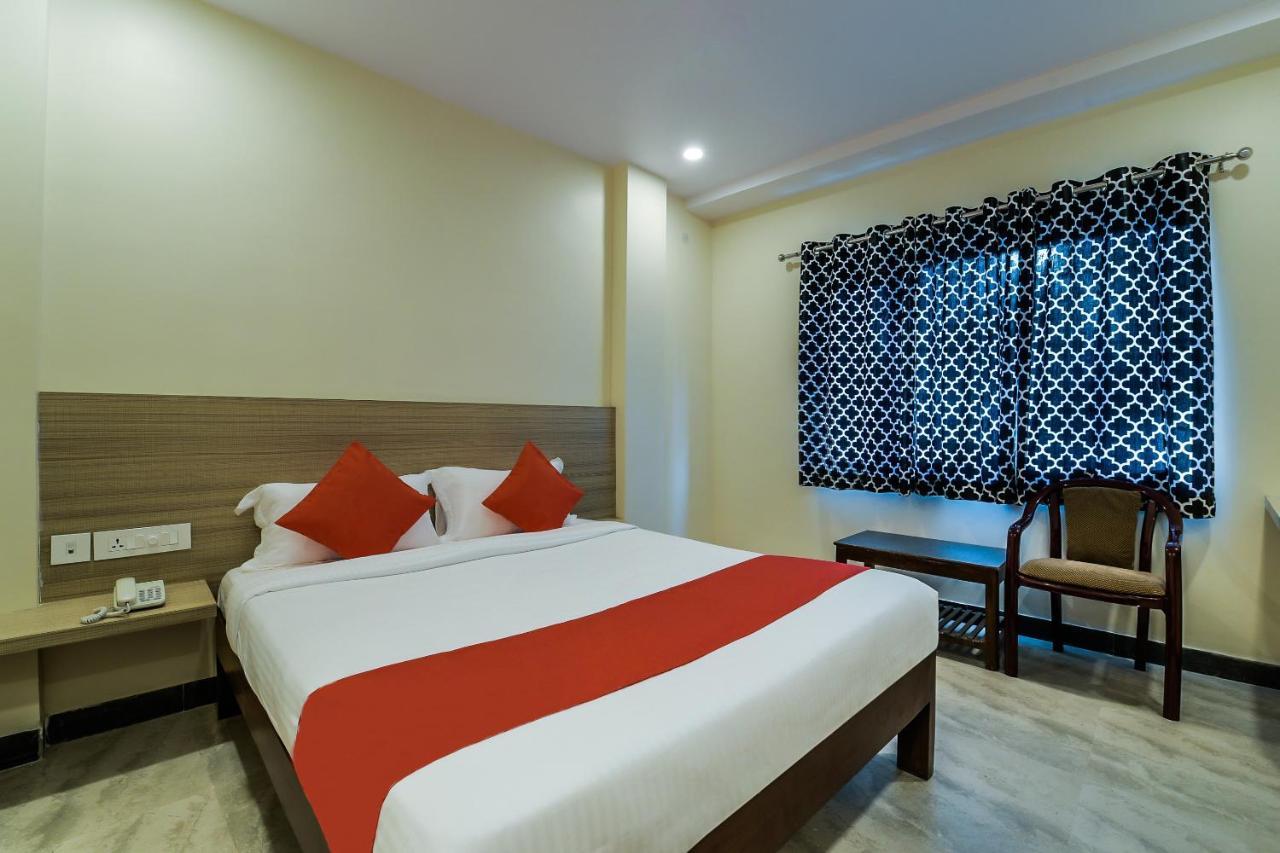 The Elite Inn Visakhapatnam Bagian luar foto